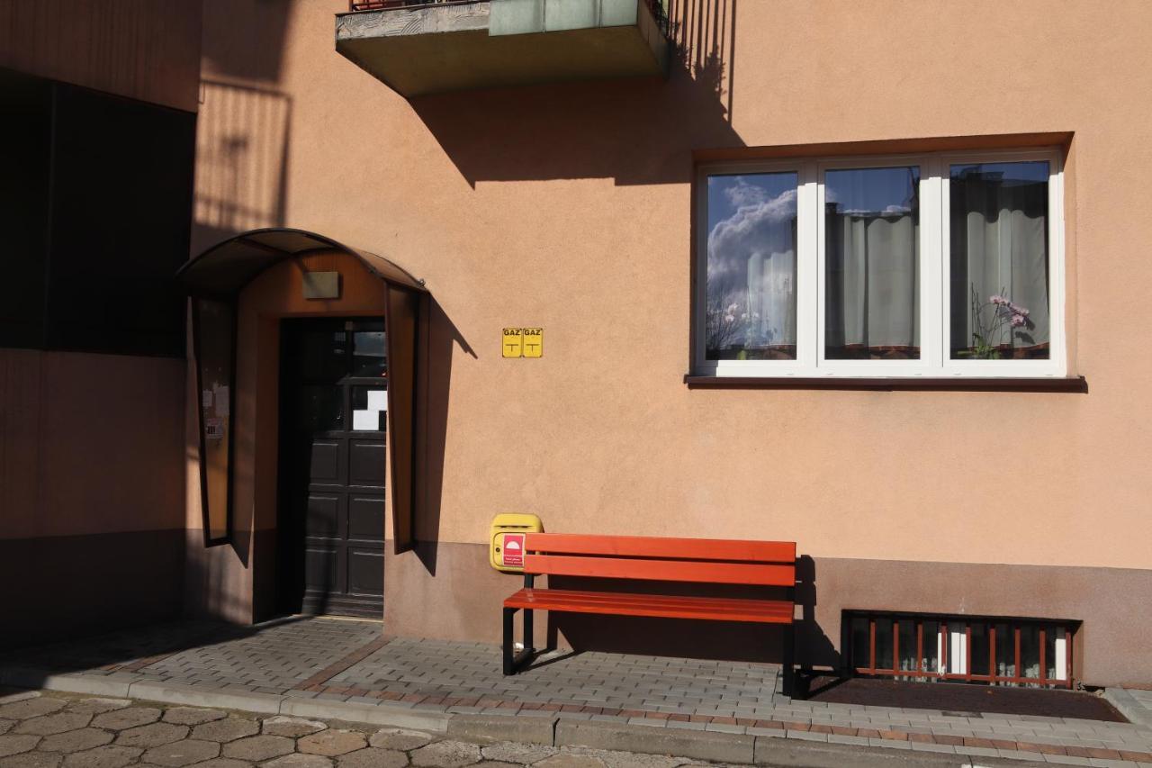 Ferienwohnung Roza Pustyni Chrzanów Exterior foto