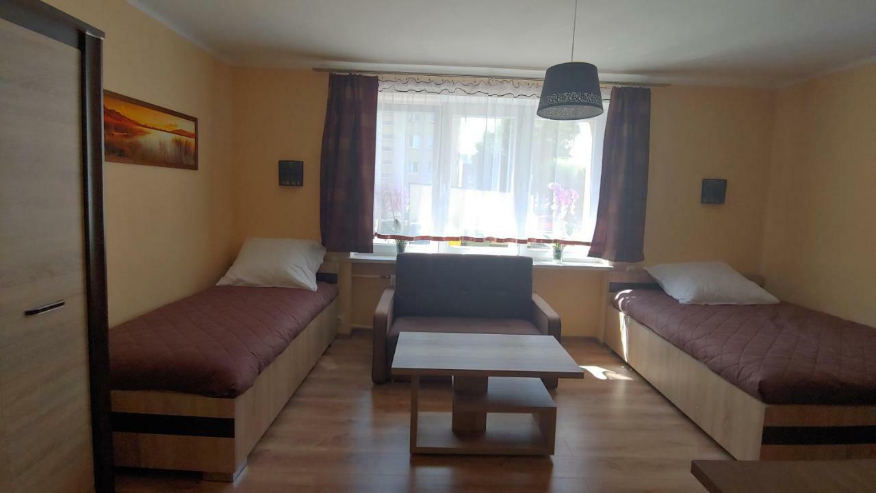 Ferienwohnung Roza Pustyni Chrzanów Exterior foto