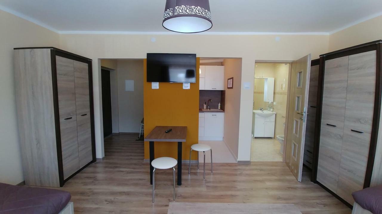 Ferienwohnung Roza Pustyni Chrzanów Exterior foto